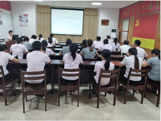 世界杯开户平台,官方入口
顺利开展2019年工程系列 职称申报培训会
